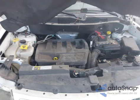 2015 Jeep Compass Latitude из США, поврежденный, VIN 1C4NJCEB7FD145861